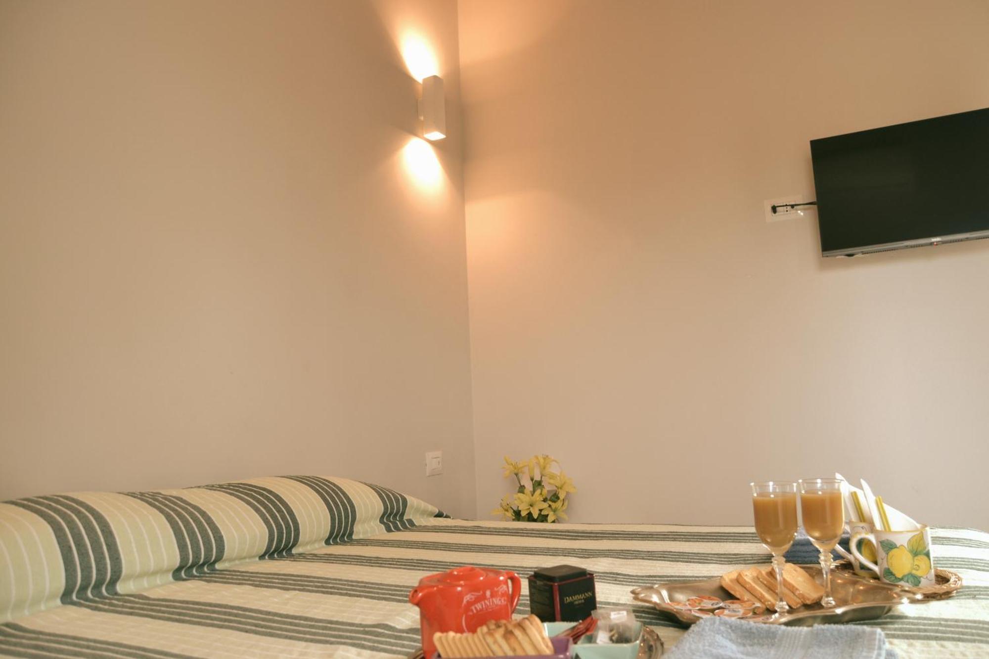 B&B Seba E Paola Sonnino Екстериор снимка